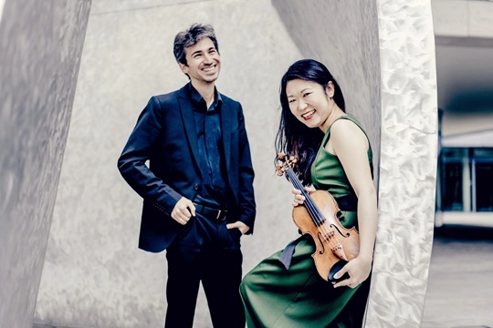 Ciclo Grandes Intérpretes: Tianwa Yang y Nicholas Rimmer