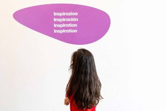 "Laboratorio de creatividad. Cuando el color se mueve" (Guggenheim)