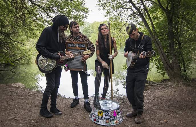 Aitzina Folk 2026: Old time spooks + Fillas de cassandra — imagen 2