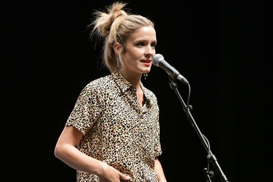 Bertso saioa: Nerea Ibarzabal, Alaia Martin, Maddi Ane Txoperena